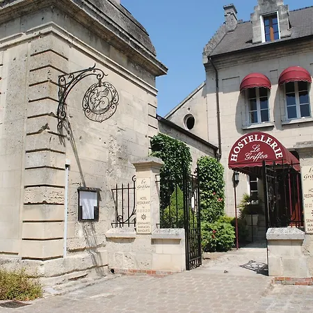 Le Griffon Hotel Blerancourt